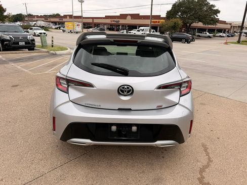 Used 2020 Toyota Corolla SE FWD image 4