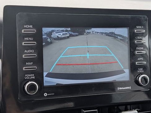Used 2024 Toyota Camry SE FWD image 17