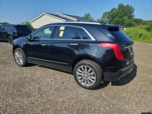 Used 2018 Cadillac XT5 Platinum w/ Driver Assist Package AWD/4WD image 8