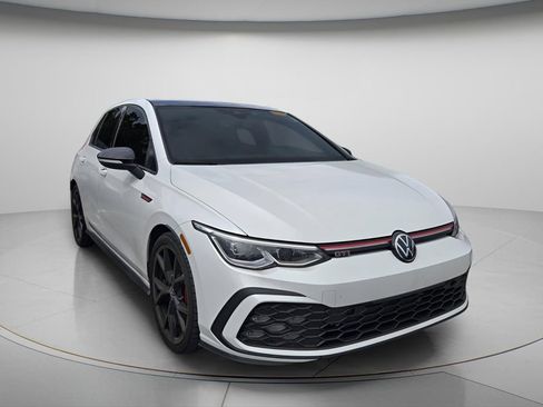 Used 2024 Volkswagen GTI SE FWD image 4