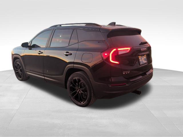 Used 2022 GMC Terrain SLE w/ Driver Convenience Package FWD image 5