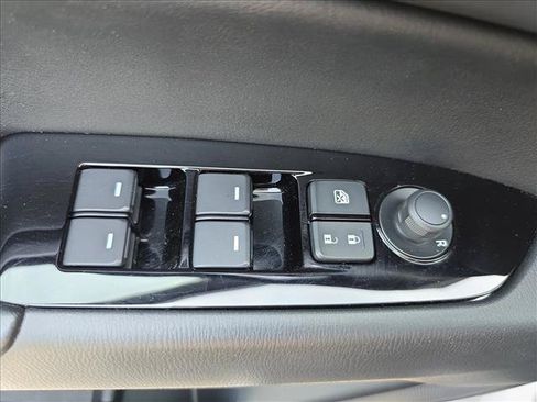 Used 2025 MAZDA CX-5 AWD 2.5 S w/ Select Package image 27