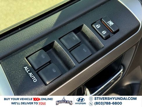 Used 2023 Toyota 4Runner SR5 Premium image 29