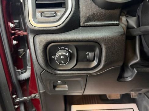 Certified 2024 RAM 1500 Big Horn AWD/4WD image 14