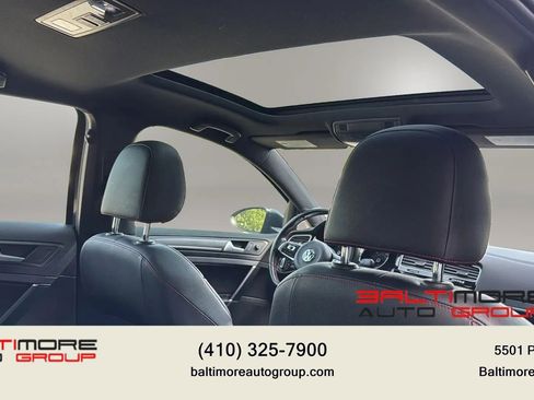 Used 2018 Volkswagen GTI SE w/ SE Leather Package FWD image 29