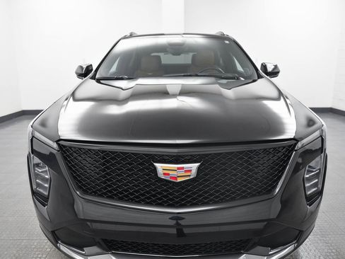 Certified 2024 Cadillac XT4 Sport image 2