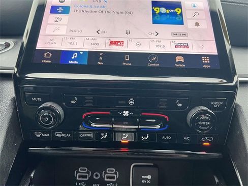 Certified 2023 Jeep Grand Cherokee Limited image 26