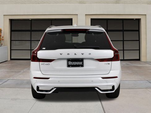 New 2026 Volvo XC60 T8 Plus w/ Climate Package image 4