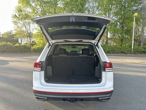 Used 2025 Volkswagen Atlas SE w/ Black Wheel Package AWD/4WD image 33