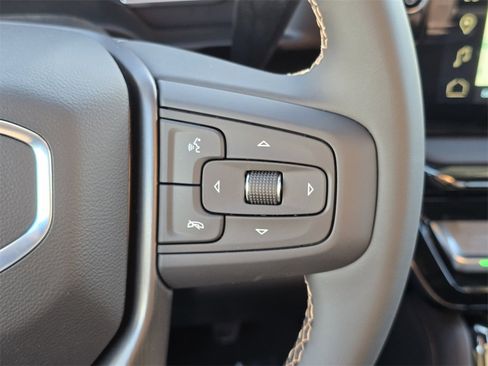 New 2026 GMC Sierra 2500 AT4 w/ AT4 Premium Plus Package image 18