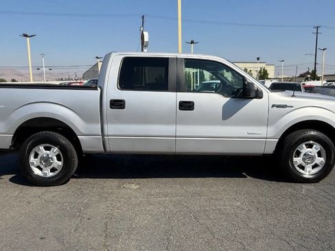 Used 2014 Ford F150 XLT image 5