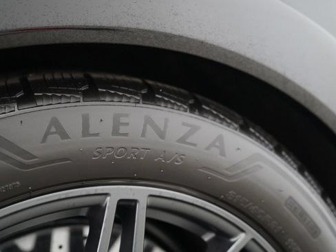 Used 2025 Porsche Cayenne GTS AWD/4WD image 53