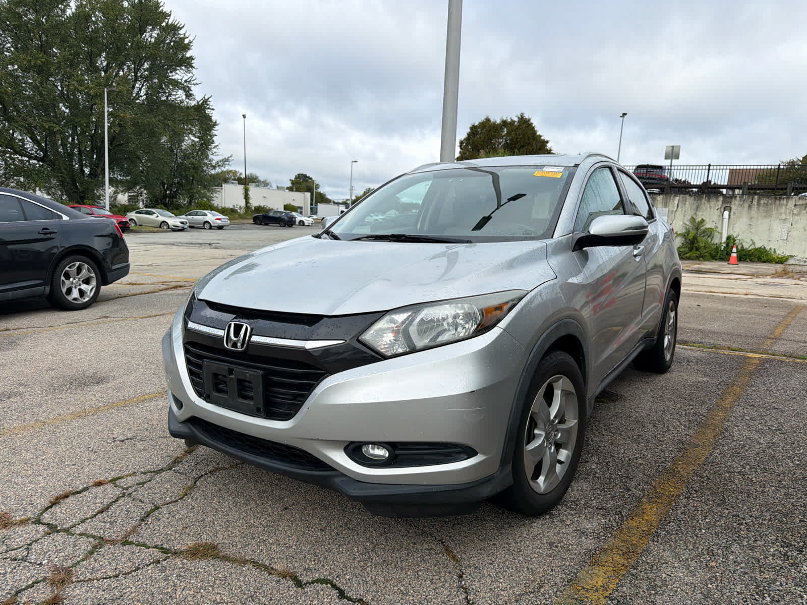 Used 2016 Honda HR-V EX-L image 9