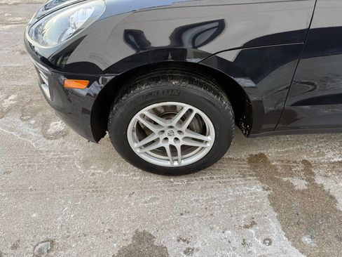 Used 2018 Porsche Macan Sport Edition image 43