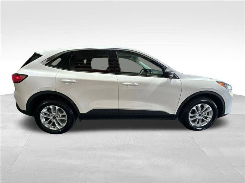 Used 2022 Ford Escape SE w/ Convenience Package AWD/4WD image 4