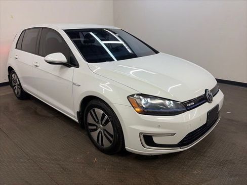 Used 2016 Volkswagen e-Golf SEL Premium image 1