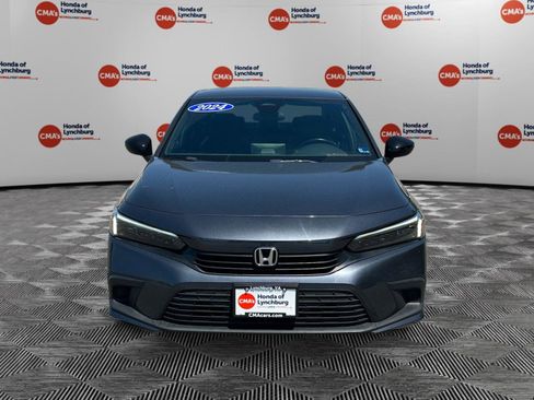 Used 2024 Honda Civic Sport image 8