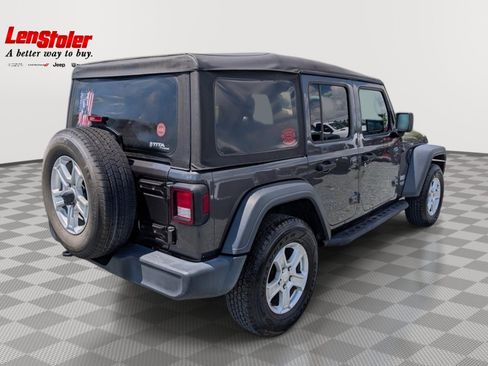 Used 2019 Jeep Wrangler Unlimited Sport S AWD/4WD image 5