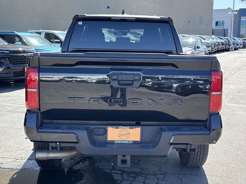 Used 2024 Toyota Tacoma SR5 image 4