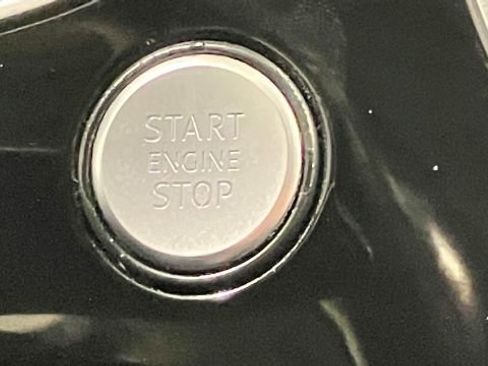 Used 2017 Audi Q7 3.0T Premium Plus image 28