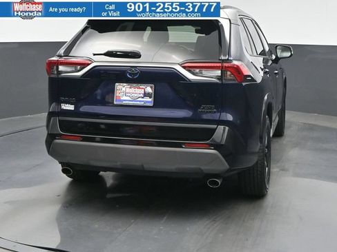 Used 2020 Toyota RAV4 XSE w/ All Weather Liner Package AWD/4WD image 5