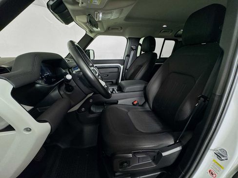 Certified 2022 Land Rover Defender 110 image 10