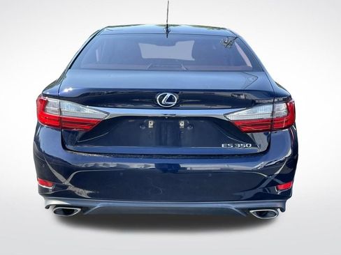 Used 2016 Lexus ES 350 w/ Luxury Package w/Wood Trim FWD image 4