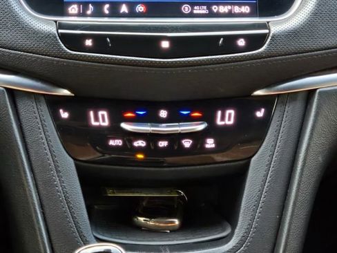 Used 2020 Cadillac XT5 Premium Luxury FWD image 19