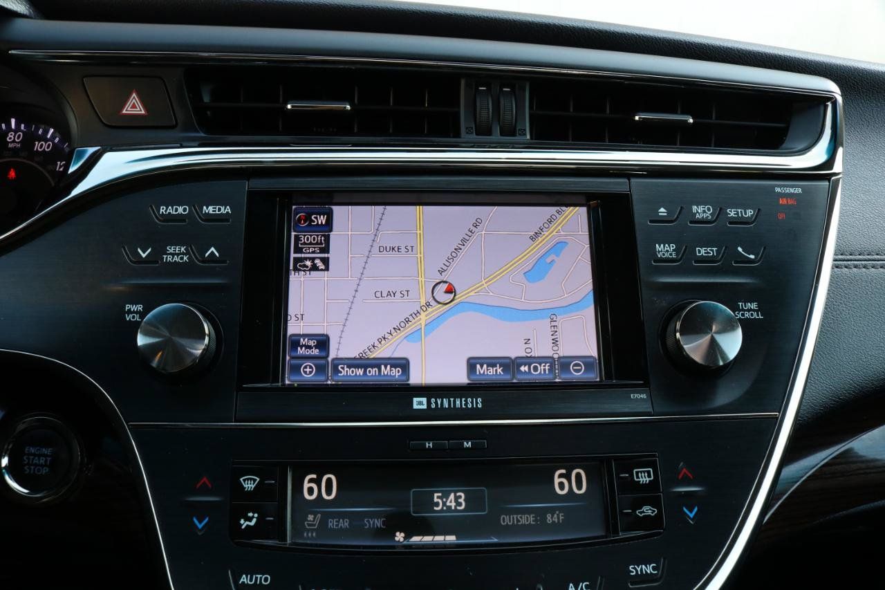 Used 2013 Toyota Avalon Limited FWD image 23