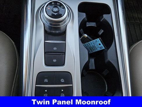 Used 2020 Ford Explorer Limited image 19