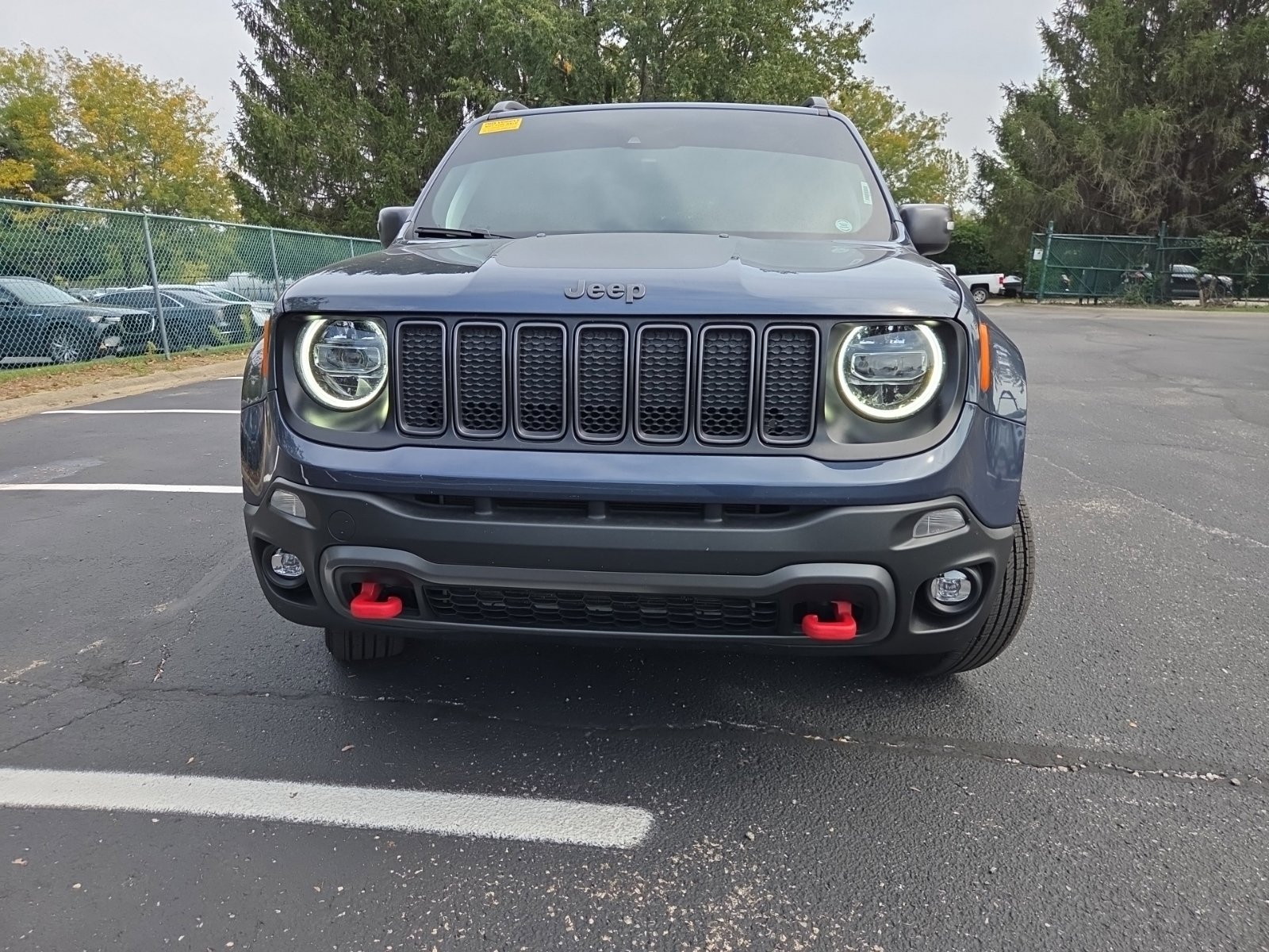 Used 2021 Jeep Renegade Trailhawk w/ Luxury Group III AWD/4WD image 12