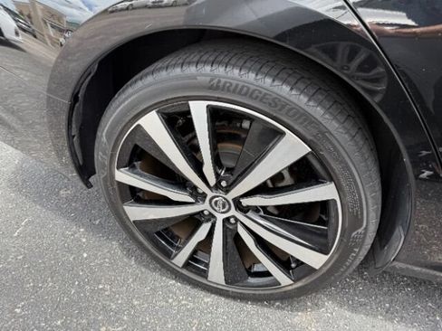Used 2022 Nissan Altima 2.5 SR FWD image 10