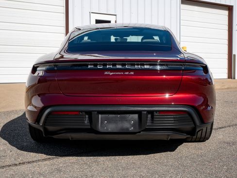 Certified 2021 Porsche Taycan 4S image 13