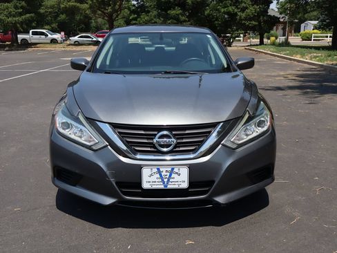 Used 2016 Nissan Altima 2.5 S w/ Power Driver Seat Package FWD image 13