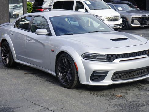 Used 2020 Dodge Charger Scat Pack image 6