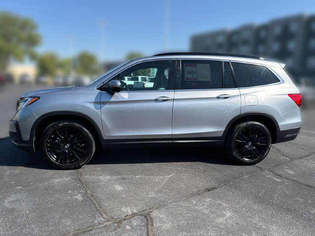 Used 2021 Honda Pilot Special Edition image 2