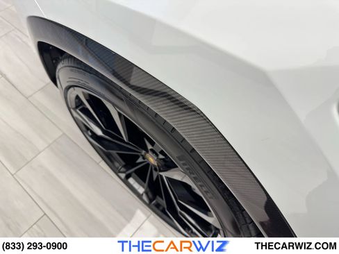 Used 2020 Lamborghini Urus image 12