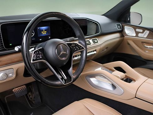 Used 2024 Mercedes-Benz GLE 350 4MATIC image 8
