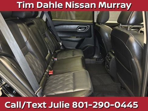 Used 2025 Nissan Rogue Platinum w/ Platinum Premium Package AWD/4WD image 16