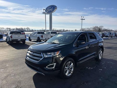 Used 2017 Ford Edge SEL w/ Equipment Group 201A image 4