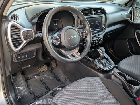 Used 2023 Kia Soul LX w/ Option Group 015 image 13