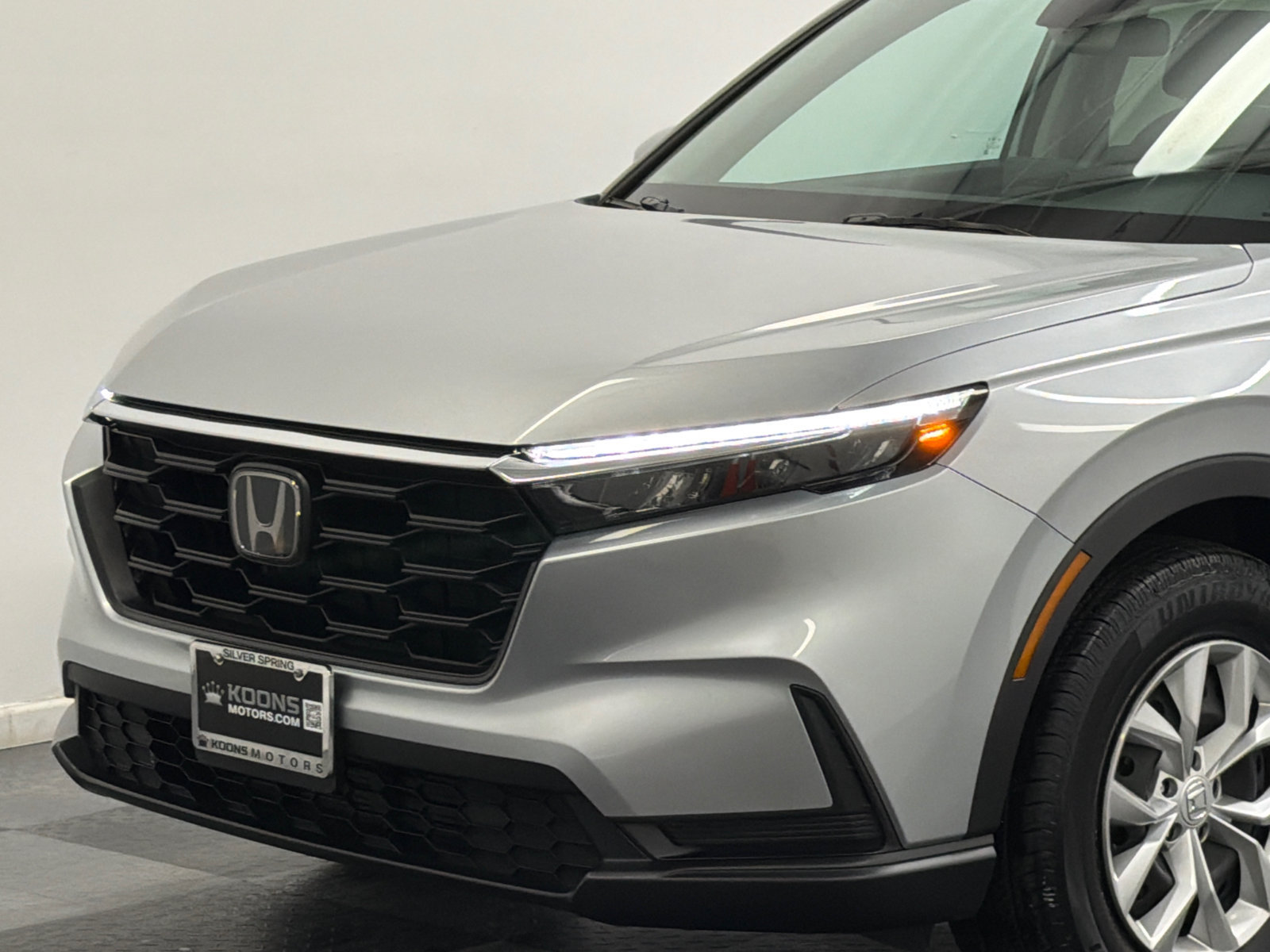 Used 2026 Honda CR-V LX image 2
