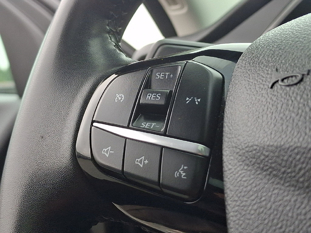 Used 2023 Ford Escape Active AWD/4WD image 22