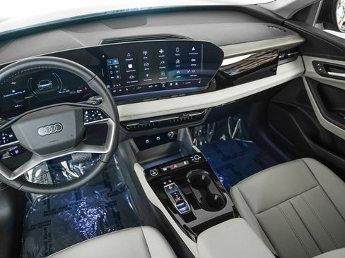 Certified 2025 Audi Q6 e-tron Premium w/ Convenience Package image 18