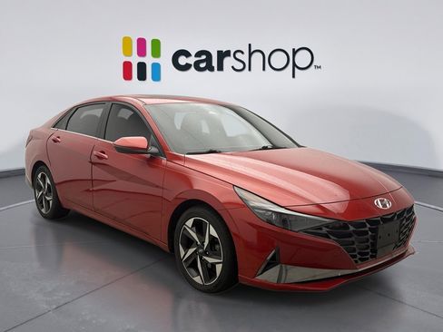 Used 2021 Hyundai Elantra Limited w/ Cargo Package image 5