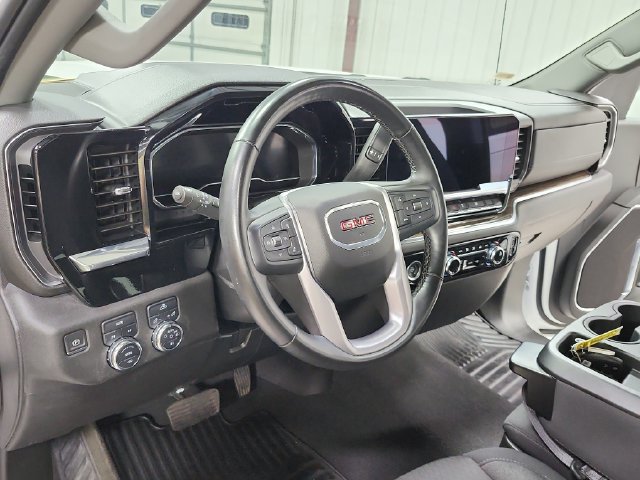 Used 2024 GMC Sierra 1500 Elevation AWD/4WD image 19