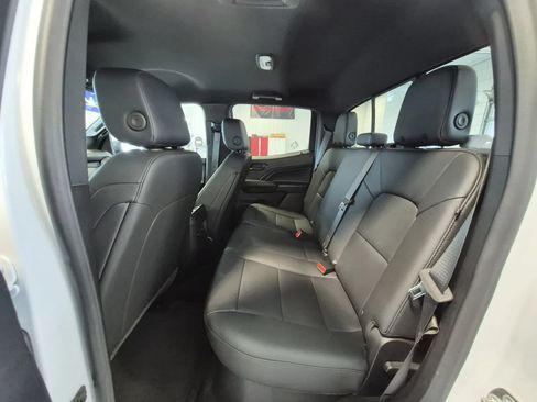 Used 2025 Chevrolet Colorado Trail Boss AWD/4WD image 12
