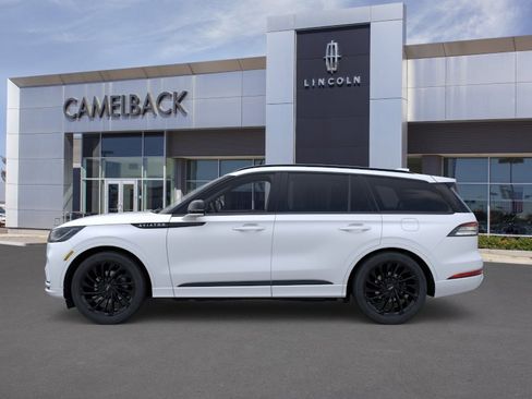 New 2026 Lincoln Aviator Reserve w/ Luxury Package RWD image 3