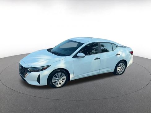 Used 2025 Nissan Sentra S FWD image 8
