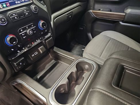 Used 2021 Chevrolet Silverado 1500 LT Trail Boss w/ Convenience Package II image 24